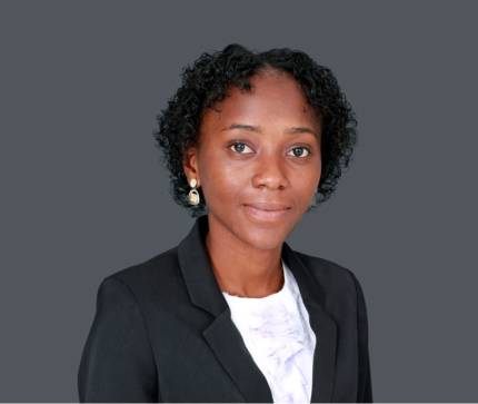 Chazai Wamba : Arlette Ebango Avocate-stagiaire